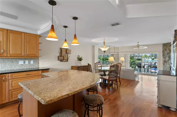 Treasure Island, FL 33706,12586 CAPRI CIR N