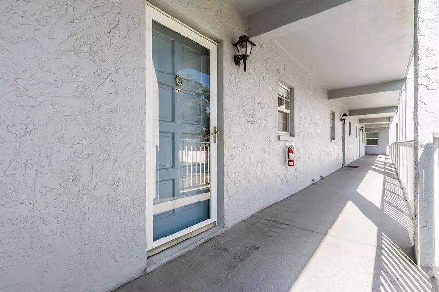 701 POINSETTIA RD #248, Belleair, FL 33756