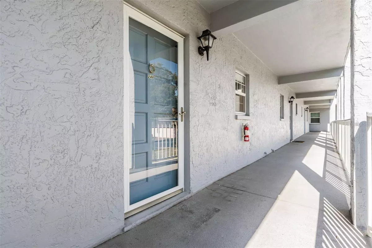 Belleair, FL 33756,701 POINSETTIA RD #248