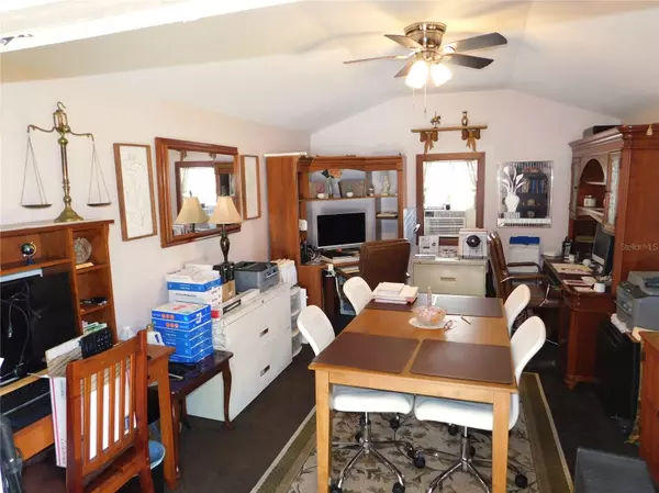 Zephyrhills, FL 33541,37403 STANFORD AVE