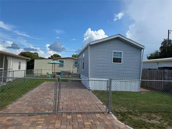Bradenton, FL 34207,1109 49TH AVENUE DR W