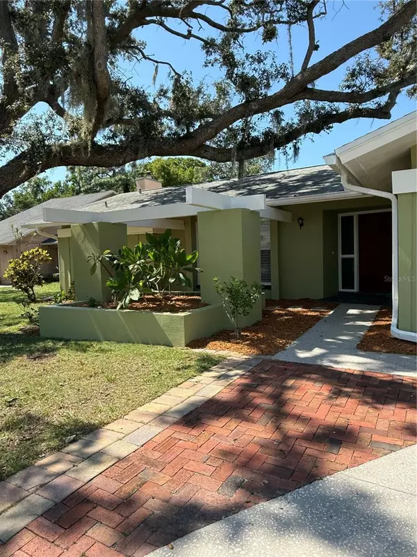 Tarpon Springs, FL 34689,1390 VENTNOR AVE