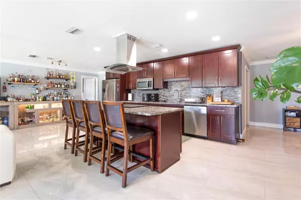 Clearwater, FL 33764,2198 OAK GROVE DR