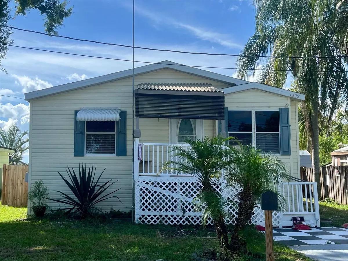 Tarpon Springs, FL 34689,1322 LIVE OAK Pkwy