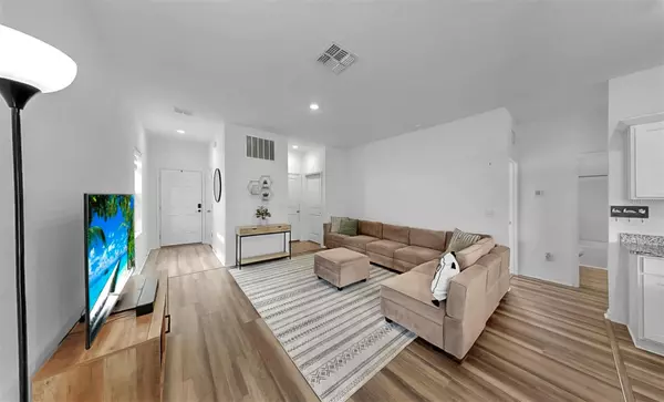 Parrish, FL 34219,10538 LADYBUG CV