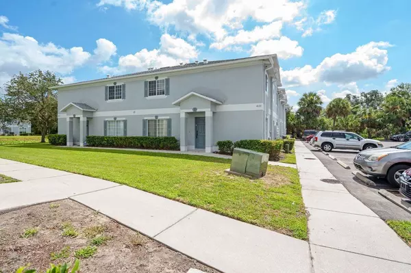 4120 GRADSTONE PL, Tampa, FL 33617