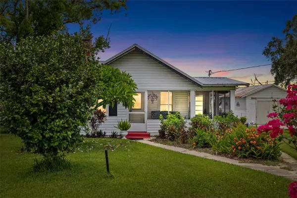 Lake Alfred, FL 33850,765 W PIERCE ST