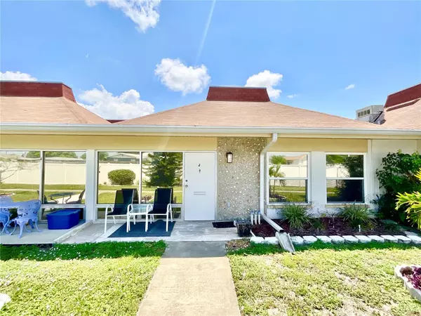 4345 TAHITIAN GARDENS CIR #J, Holiday, FL 34691