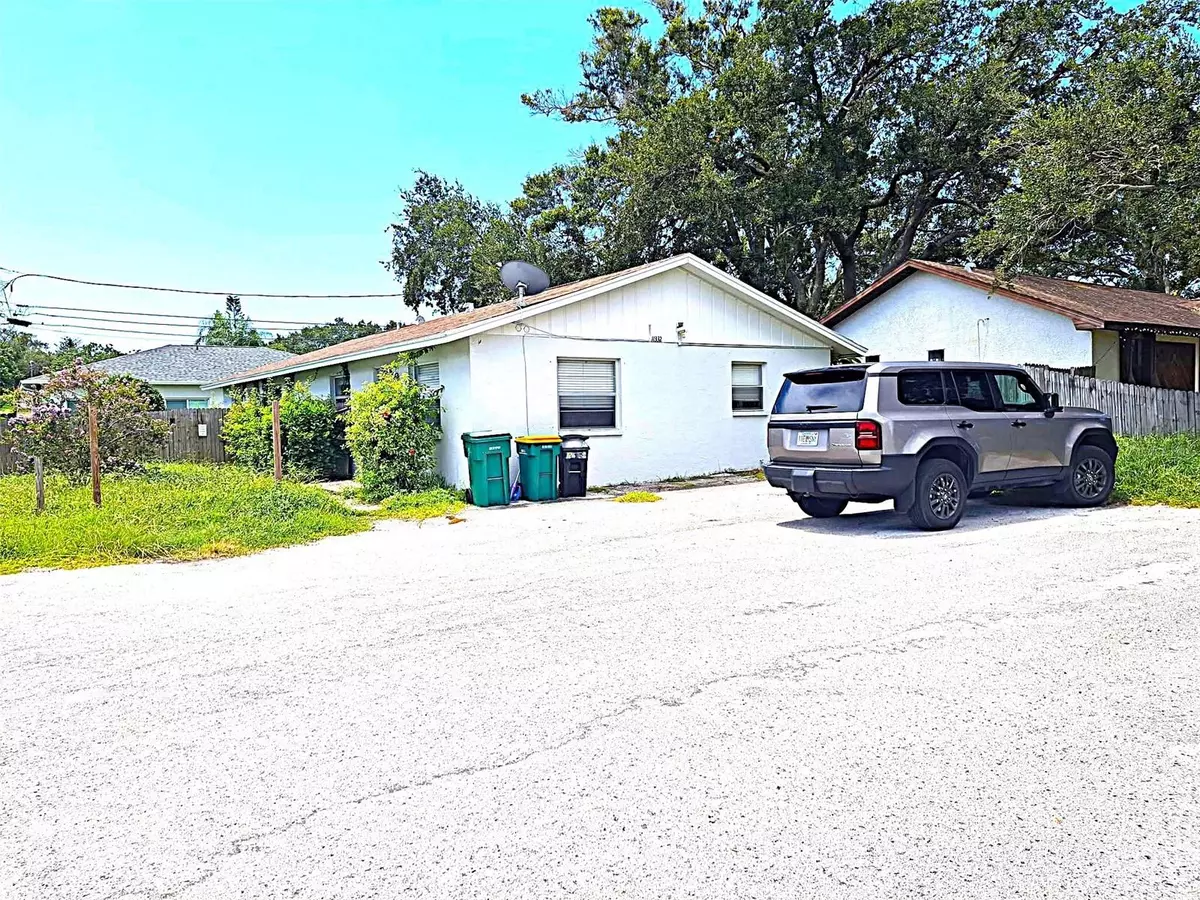 Seminole, FL 33778,11332 WALSINGHAM RD #B