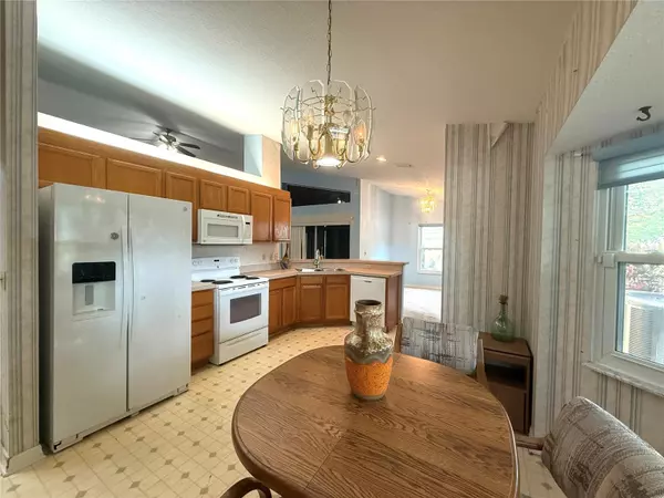 Seminole, FL 33777,8949 106TH AVE