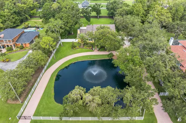 Seminole, FL 33772,7272 125TH ST