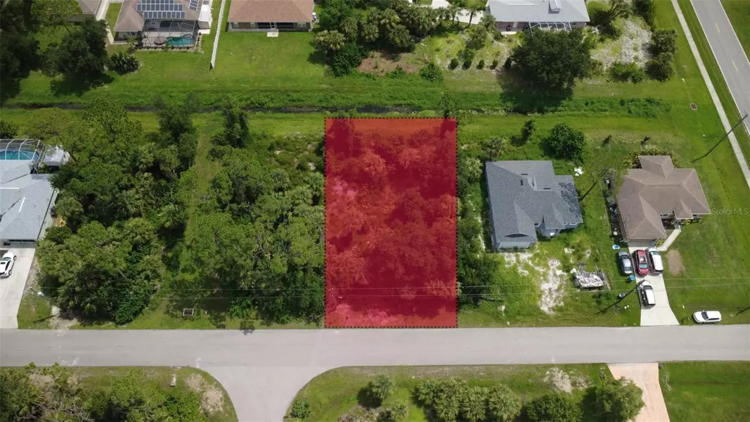 COVER LN, North Port, FL 34286