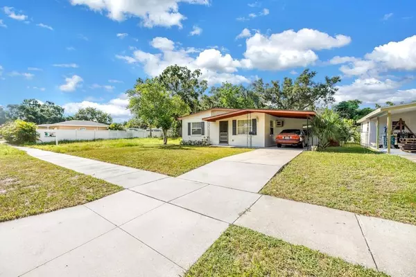 St Petersburg, FL 33710,8062 28TH AVE N