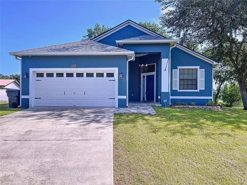 4285 MEADOWOOD DR, Mulberry, FL 33860