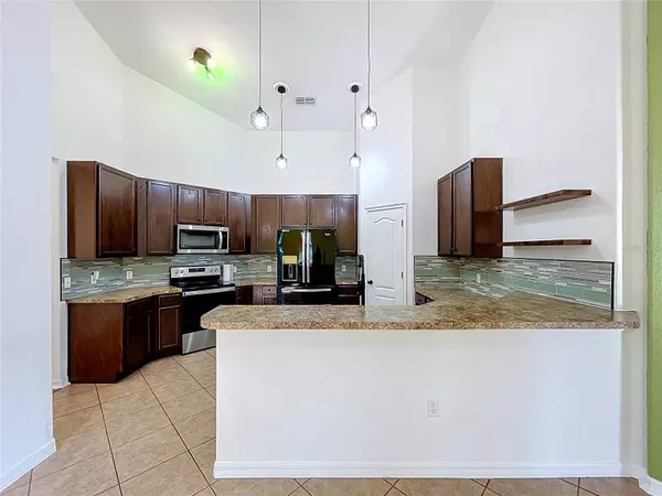 Mulberry, FL 33860,4285 MEADOWOOD DR