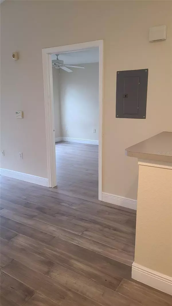 Tampa, FL 33626,10422 WHITE LAKE CT #10422