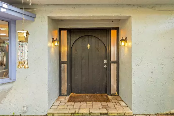 Tampa, FL 33625,5803 MYRTLE LN