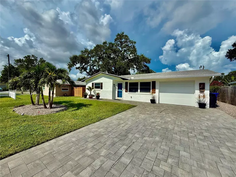 2004 YALE AVE, Dunedin, FL 34698