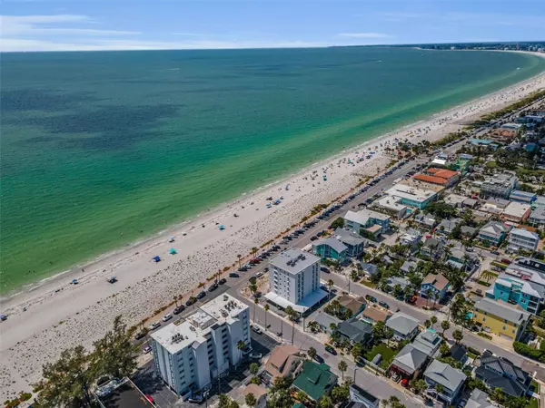 St Pete Beach, FL 33706,403 GULF WAY #403