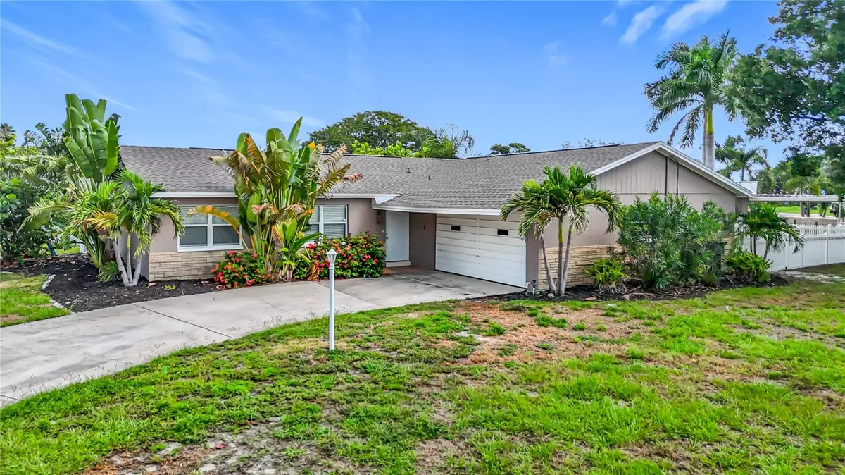 Tampa, FL 33615,10701 DONBRESE AVE