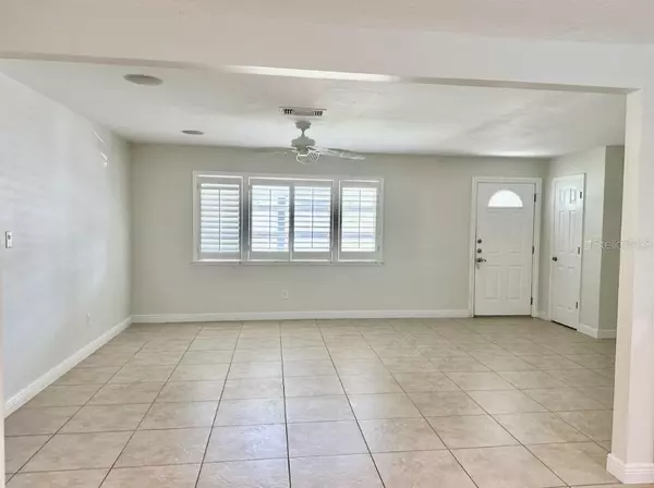 Sarasota, FL 34239,2491 HAWTHORNE ST
