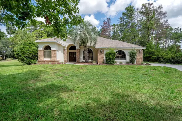 9501 BEARFOOT TRL, Weeki Wachee, FL 34613