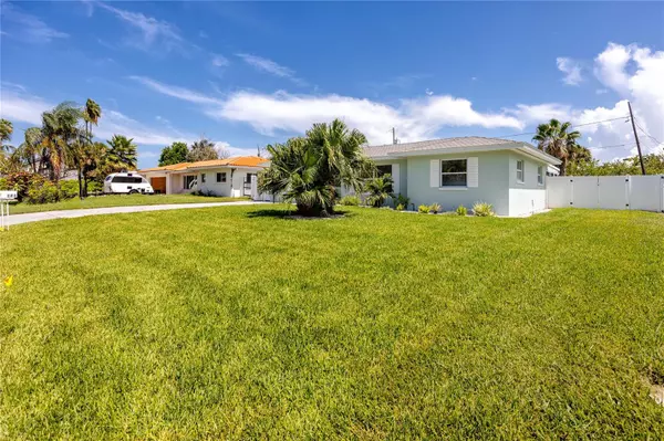 Belleair Beach, FL 33786,123 9TH ST