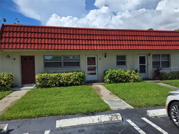 St Petersburg, FL 33710,5860 38TH AVE N #34