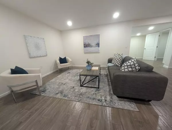 Tampa, FL 33611,3312 W PEARL AVE