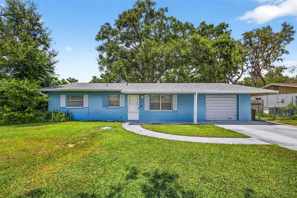 Zephyrhills, FL 33542,5943 CYPRESS ST