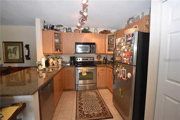 Tampa, FL 33615,5704 BAYWATER DR #5704