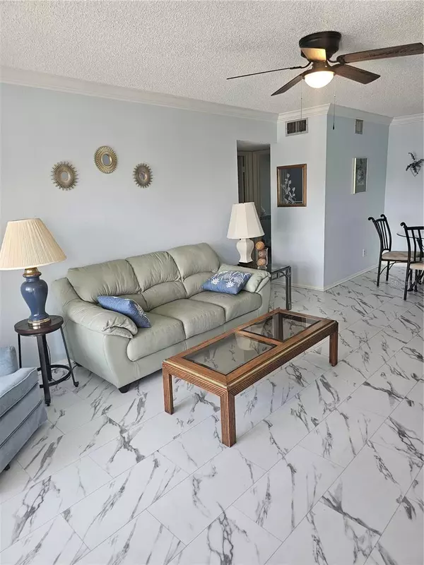 Clearwater, FL 33763,2311 BRISBANE ST #65