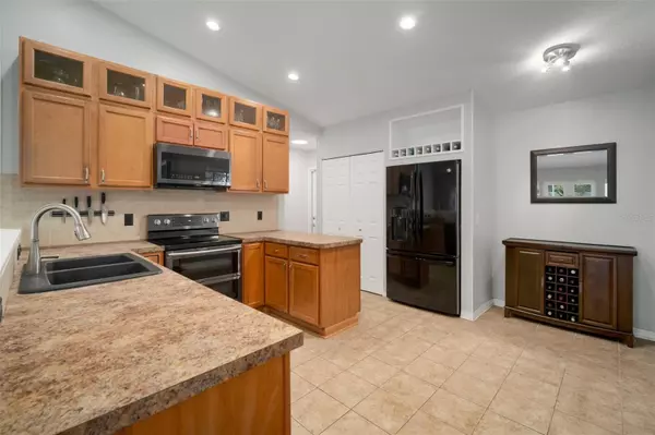 Tampa, FL 33624,4710 GRAINARY AVE