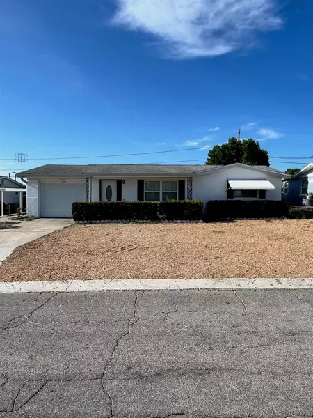 5024 PICTURE AVE, Holiday, FL 34690