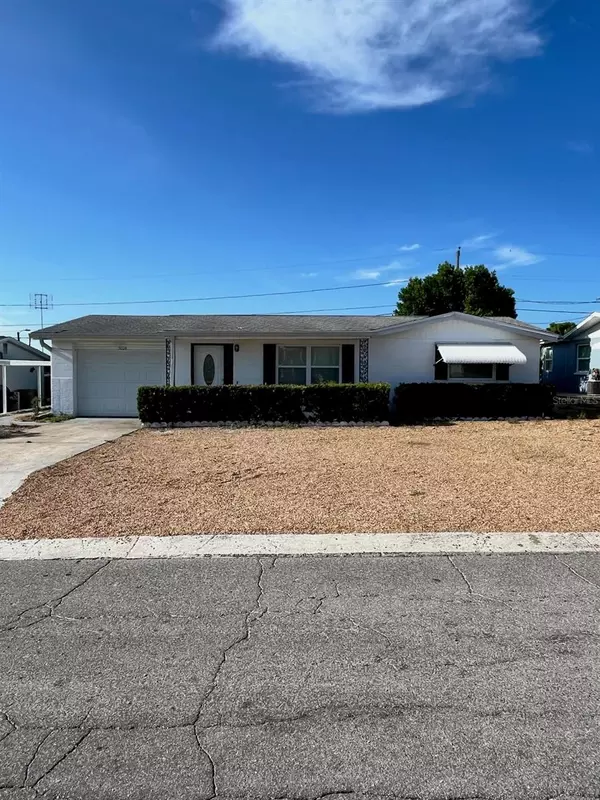 5024 PICTURE AVE, Holiday, FL 34690