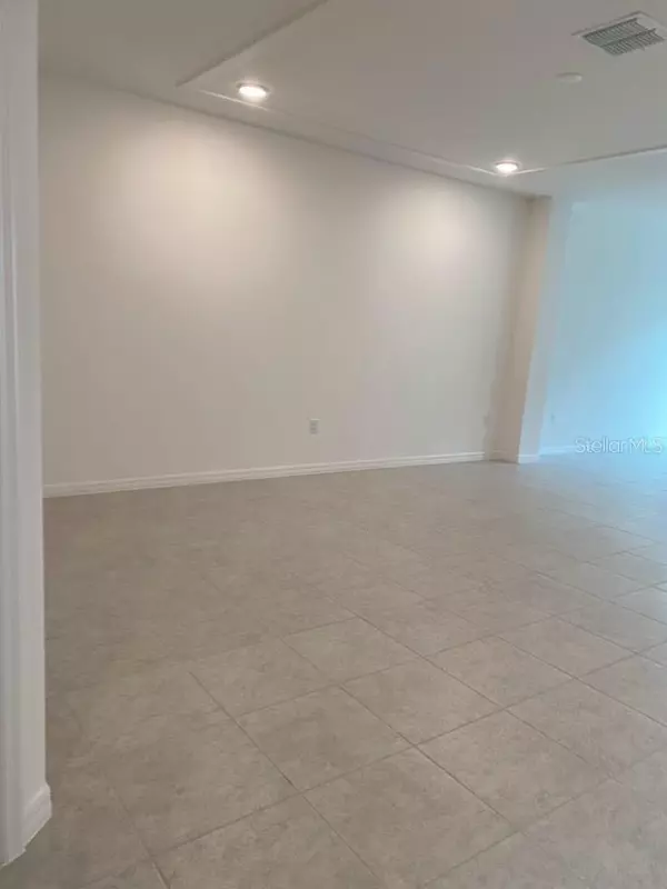 Wesley Chapel, FL 33545,34210 CINDER WAY
