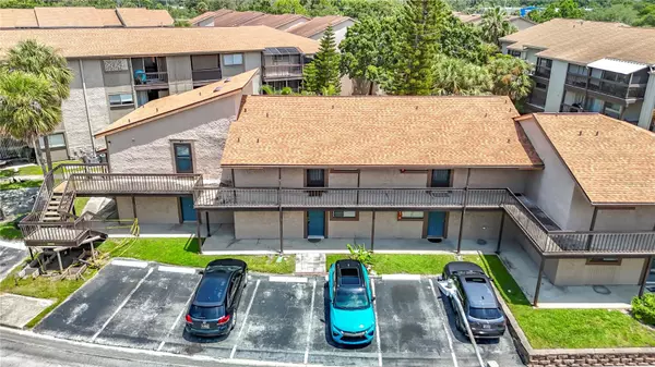 Tampa, FL 33615,6314 NEWTOWN CIR #14A2