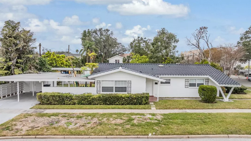 524 COLUMBIA DR, Tampa, FL 33606