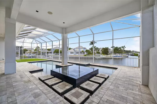 Apollo Beach, FL 33572,5718 TYBEE ISLAND DR