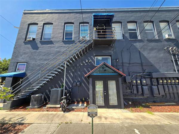 105 E COURT ST #105, Tarpon Springs, FL 34689