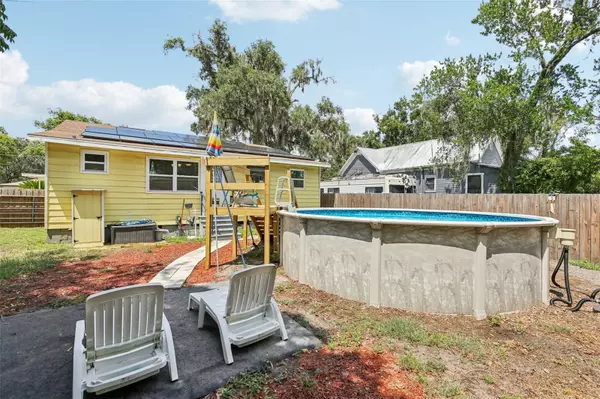 Plant City, FL 33563,701 W CHERRY ST