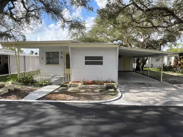 20000 US-19 N #607, Clearwater, FL 33764