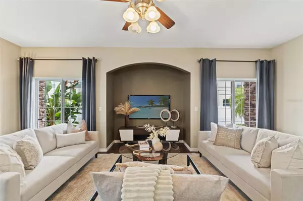 St Petersburg, FL 33703,589 52ND AVE N