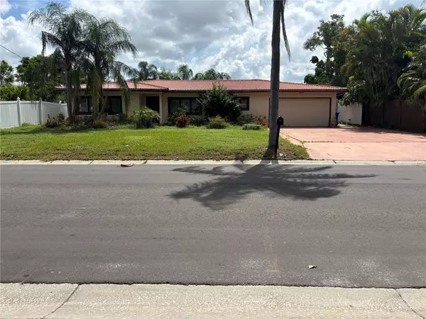 Tampa, FL 33634,3945 E EDEN ROC CIR