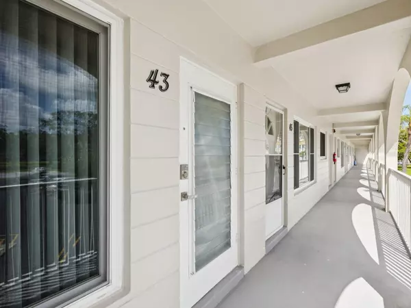 Clearwater, FL 33763,2433 BRAZILIA DR #43