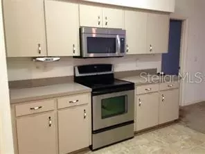 Seffner, FL 33584,129 WINSTON MANOR CIR