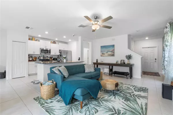 Zephyrhills, FL 33541,6321 BEVERLY HILLS DR