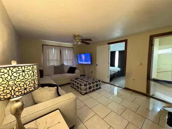 Zephyrhills, FL 33542,5647 19TH ST
