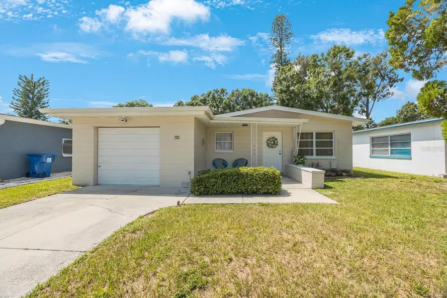 722 86TH AVE N, St Petersburg, FL 33702