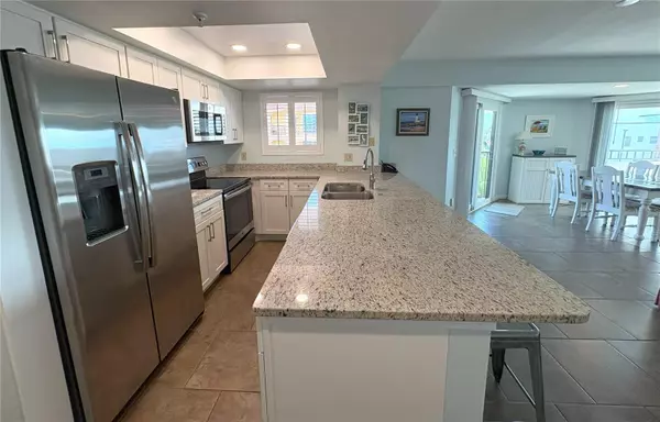 Indian Rocks Beach, FL 33785,2112 GULF BLVD #4A